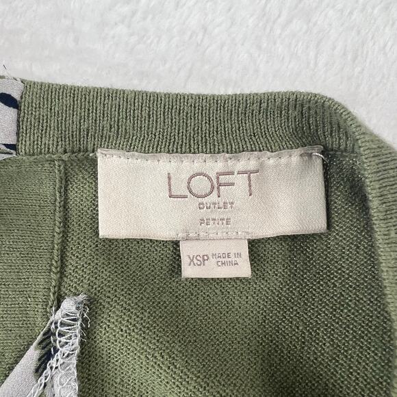 Loft Outlet Green 3/4 Sleeve Blouse with Floral Panel and Tie in Back Size XSP - Picture 5 of 8